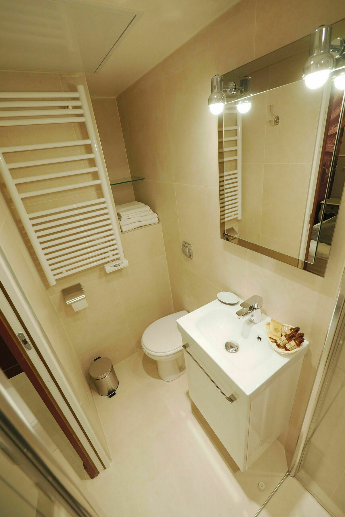 Palais Royal Chicsuites Hotel Paris